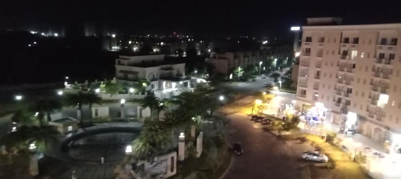 Dubey Homestay - 500 Meter From Temple Vrindāvan 外观 照片